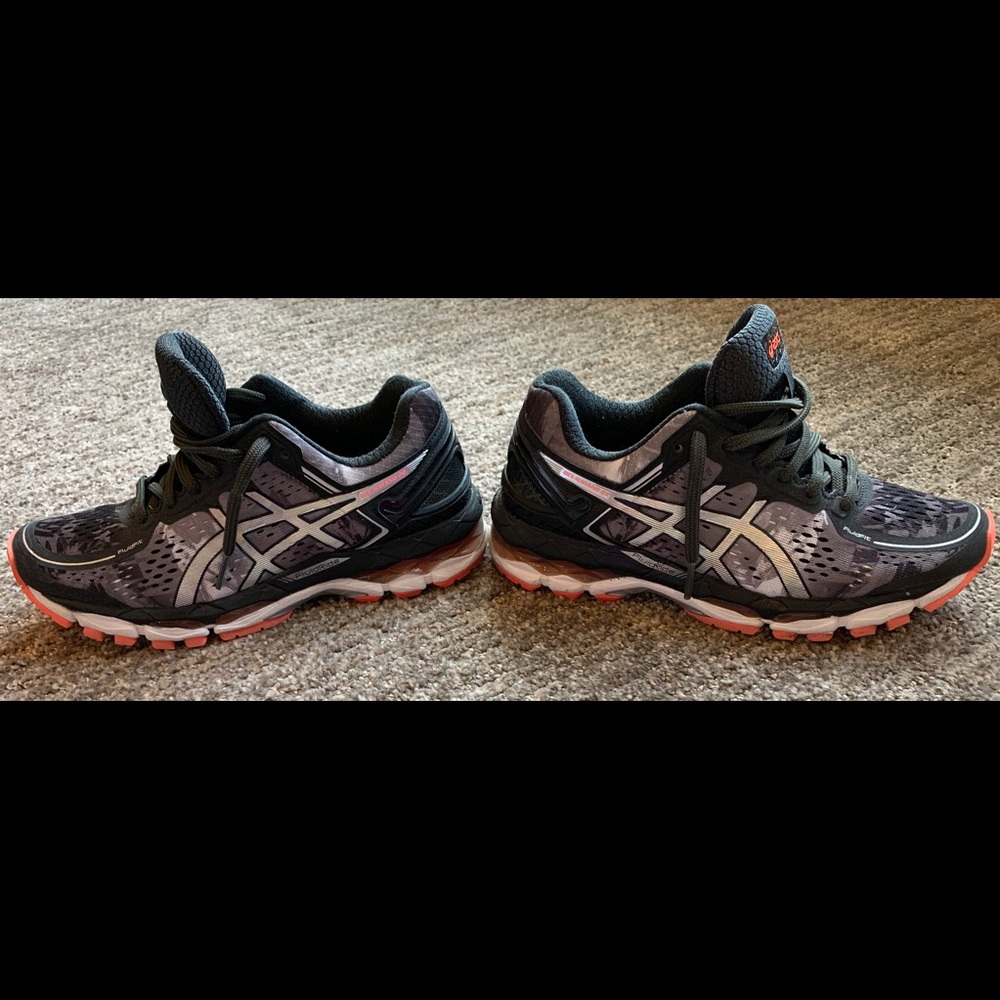 Women’s ASICS GEL - Kayano 22 Running Shoe